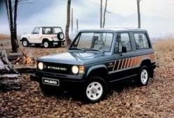 Mitsubishi Pajero I Standard