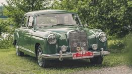 Zabytkowe Mercedesy na wystawie MotoClassic Wrocław 2019