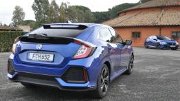 Honda Civic X Hatchback 5d 1.0 VTEC Turbo 129KM 95kW 2017-2019