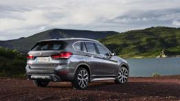 BMW X1 (2019) - prawy bok