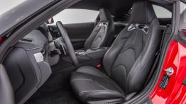 Toyota Supra (2019) - widok ogólny wn?trza z przodu