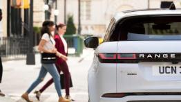 Range Rover Evoque (2019) - lewy tylny reflektor - w??czony