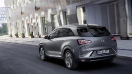 Hyundai Nexo (2019) - widok z tyłu