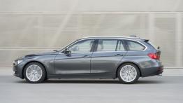 BMW 328i Touring (F31) - lewy bok