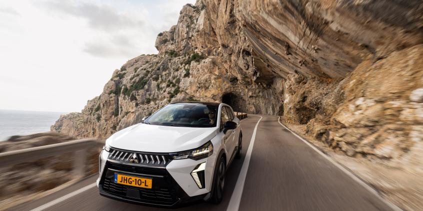 Nowe Mitsubishi Grandis powraca jako nowoczesny SUV. Importer ujawnił pierwsze ceny modelu