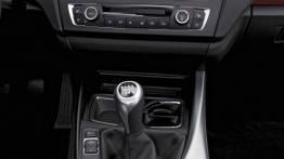 BMW 118i 2012 - konsola środkowa