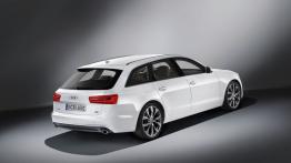 Audi A6 Avant V6 TDI 2012 - widok z góry
