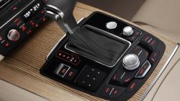 Audi A6 Avant V6 TDI 2012 - skrzynia biegów