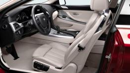 BMW seria 6 Coupe 2012 - fotel kierowcy, widok z przodu