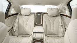 Mercedes-Maybach S 600 (X 222) - tylna kanapa