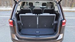 Volkswagen Touran 2.0 TDI 150 KM (wnętrze) - galeria redakcyjna - bagażnik