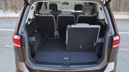 Volkswagen Touran 2.0 TDI 150 KM (wnętrze) - galeria redakcyjna - bagażnik