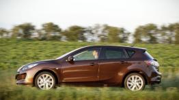 Mazda 3 hatchback 2012 - lewy bok