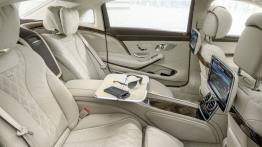Mercedes-Maybach S 600 (X 222) - widok ogólny wnętrza