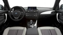 BMW 120d 2012 - pełny panel przedni