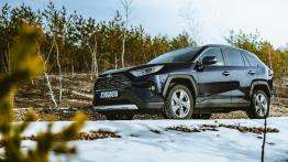 Toyota RAV4 2.5 Hybrid Dynamic Force 218 KM - galeria redakcyjna (2) - lewy bok