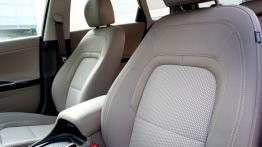 Kia ceed Sportswagon II (2012) - fotel kierowcy, widok z przodu