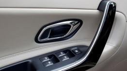 Kia ceed Sportswagon II (2012) - drzwi kierowcy od wewnątrz