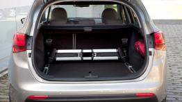 Kia ceed Sportswagon II (2012) - bagażnik, akcesoria