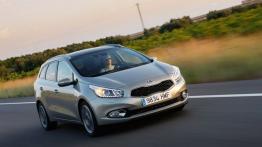 Kia ceed Sportswagon II (2012) - widok z przodu