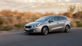 Kia ceed Sportswagon II (2012) - lewy bok