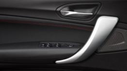 BMW 118i 2012 - drzwi kierowcy od wewnątrz