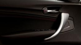 BMW 118i 2012 - drzwi kierowcy od wewnątrz