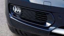 BMW 120d 2012 - zderzak przedni