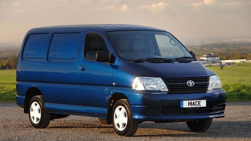 Toyota Hiace V Van krótki 2.5 D-4D 117KM 86kW 2004-2012