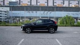 Mitsubishi Eclipse Cross 1.5 T 163 KM - galeria redakcyjna (2) - lewy bok