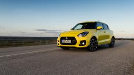 Suzuki Swift Sport - galeria redakcyjna (2) - widok z przodu