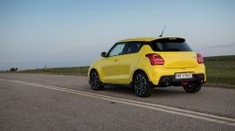 Suzuki Swift Sport - galeria redakcyjna (2) - widok z ty?u