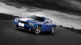 Dodge Challenger SRT8 392 - widok z przodu