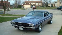 Dodge Challenger I 3.7 i 147KM 108kW 1969-1972