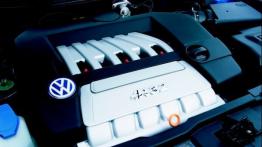 Volkswagen Golf R32 - silnik