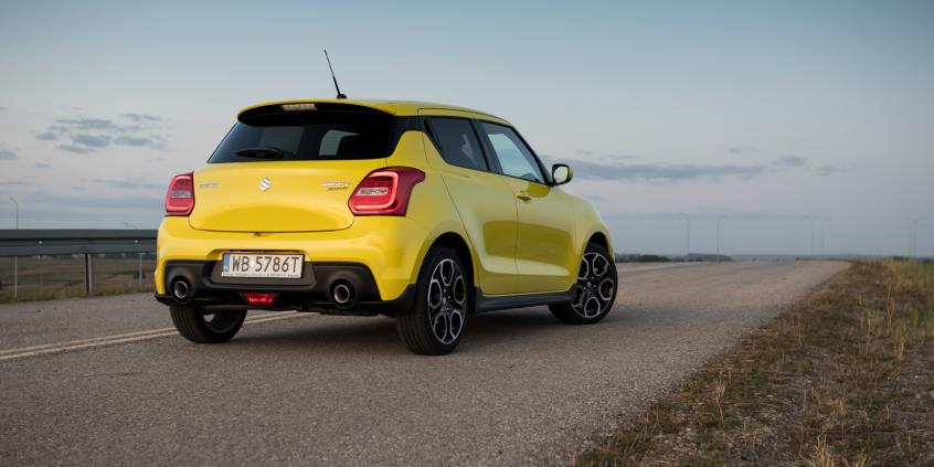 Suzuki Swift Sport 1.4 Boosterjet 140 KM - galeria redakcyjna (2)
