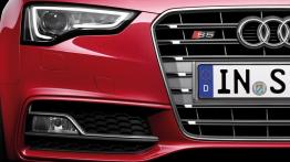 Audi S5 Cabrio 2012 - zderzak przedni