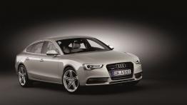 Audi A5 Sportback 2012 - przód - reflektory włączone