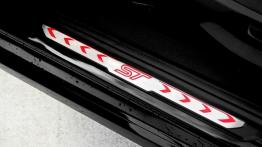 Ford Fiesta VII ST 182KM - galeria redakcyjna (2) - listwa progowa