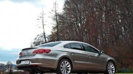 Volkswagen CC 2.0 TDI CR 177KM - galeria redakcyjna (2) - widok z tyłu