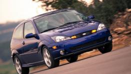 Ford Focus SVT 2002 - widok z przodu