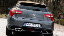 Citroen DS5 2.0 HDi 163KM - galeria redakcyjna - widok z tyłu