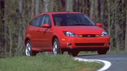 Ford Focus SVT 2002 - widok z przodu
