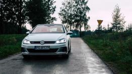 Volkswagen Golf GTI 2.0 TSI 245 KM - galeria redakcyjna (2) - widok z przodu