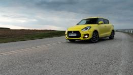 Suzuki Swift Sport - galeria redakcyjna (2) - widok z przodu