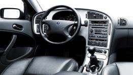 Saab 9-5 2002 - kokpit