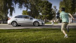 Subaru Impreza 2012 - prawy bok