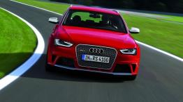 Audi RS4 Avant 2012 - widok z przodu