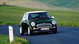 Mini Cooper 2002 - widok z przodu