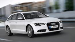Audi A6 Avant V6 TDI 2012 - przód - reflektory włączone